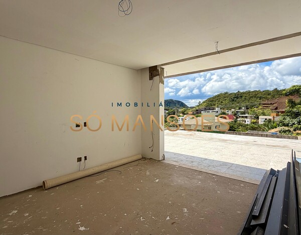 CASA DE 658M² À VENDA NO CONDOMÍNIO MIRANTE DA MATA – EM FASE DE ACABAMENTO.