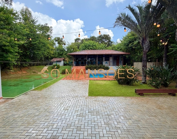 CASA DE 439M² À VENDA NO BOSQUE DA RIBEIRA.