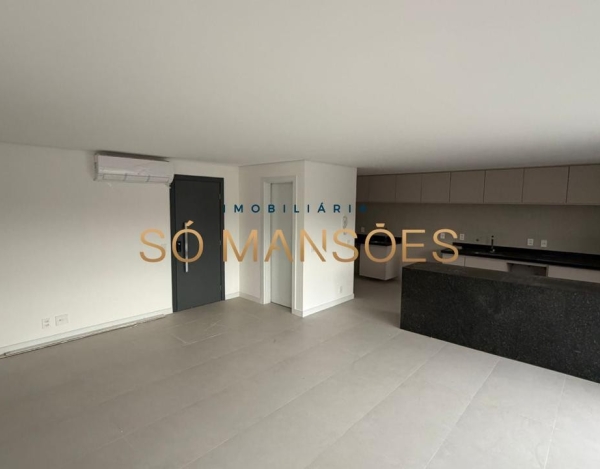 APARTAMENTO DE ALTO PADRÃO À VENDA NA AVENIDA FLEMING – PAMPULHA.