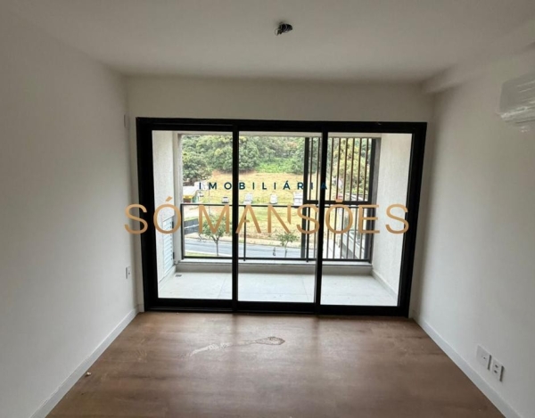 APARTAMENTO DE ALTO PADRÃO À VENDA NA AVENIDA FLEMING – PAMPULHA.