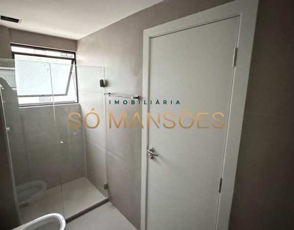 APARTAMENTO DE ALTO PADRÃO À VENDA NA AVENIDA FLEMING – PAMPULHA.