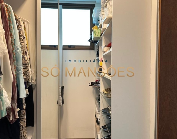 CASA DE 409M² À VENDA NO VILA ALPINA.