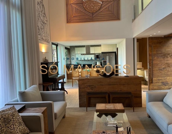 CASA DE 409M² À VENDA NO VILA ALPINA.