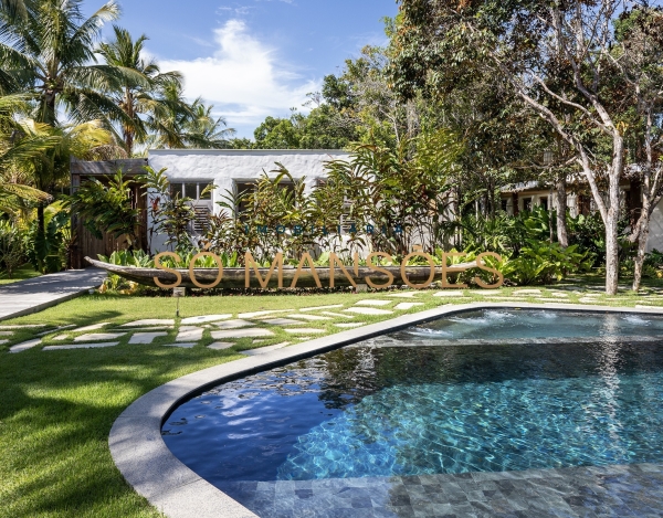 CASA DE 779M² À VENDA NO ALTOS DE TRANCOSO – 6 SUÍTES, MOBILIADA E EM TERRENO DE 2.460M².