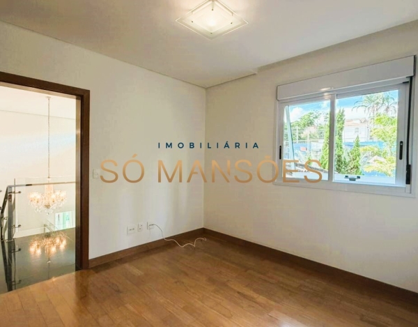 CASA DE 435M² À VENDA NO BELVEDERE.