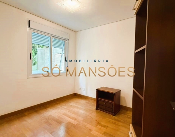 CASA DE 435M² À VENDA NO BELVEDERE.