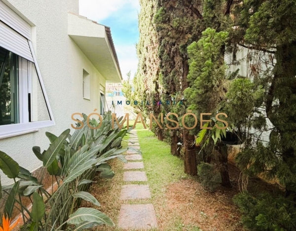 CASA DE 435M² À VENDA NO BELVEDERE.