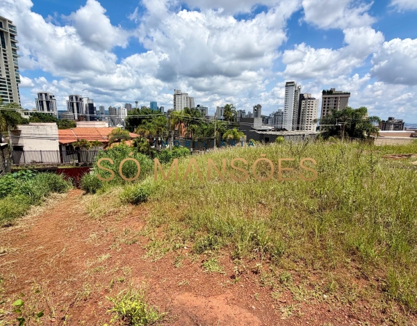 LOTE DE 998M² À VENDA NO BELVEDERE – VISTA DEFINITIVA E 40M DE FRENTE.