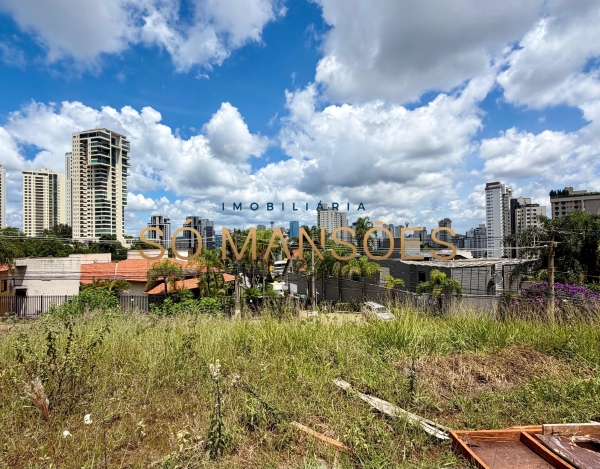 LOTE DE 998M² À VENDA NO BELVEDERE – VISTA DEFINITIVA E 40M DE FRENTE.