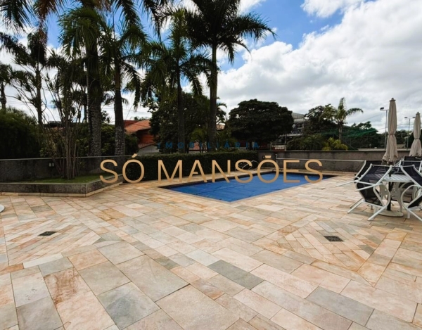 APARTAMENTO DE 226M² À VENDA NO BELVEDERE – ANDAR ALTO, VISTA DEFINITIVA E 4 VAGAS.