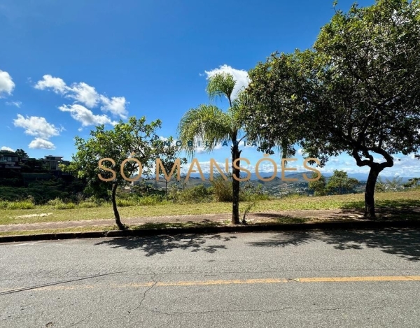 Lote de 3.455 m² à Venda com Vista Definitiva no Riviera, Nova Lima - MG