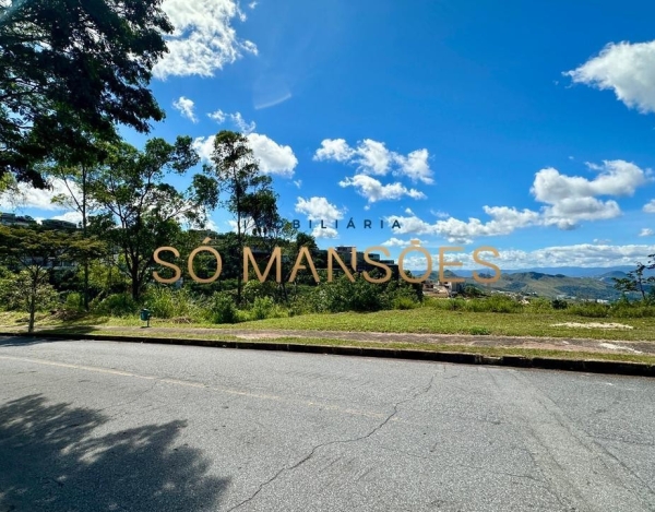 Lote de 3.455 m² à Venda com Vista Definitiva no Riviera, Nova Lima - MG