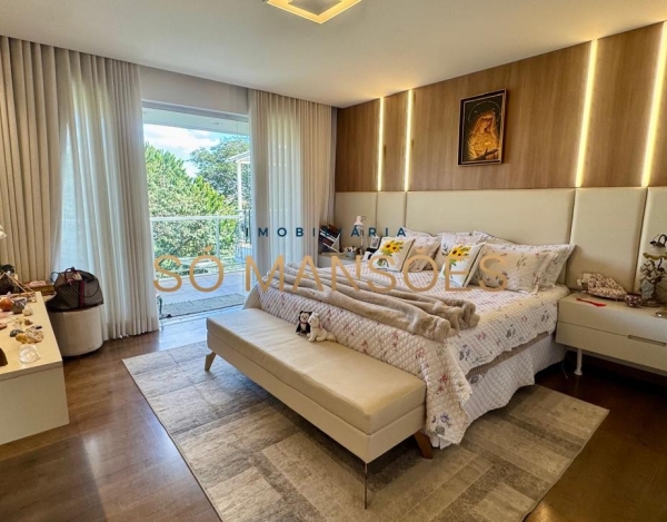 CASA DE 400M² À VENDA NO CONDOMÍNIO VILA SOGNO.