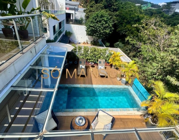 CASA DE 400M² À VENDA NO CONDOMÍNIO VILA SOGNO.