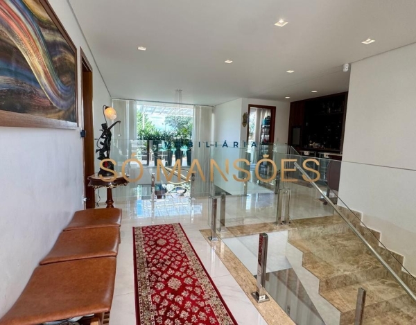 CASA DE 400M² À VENDA NO CONDOMÍNIO VILA SOGNO.