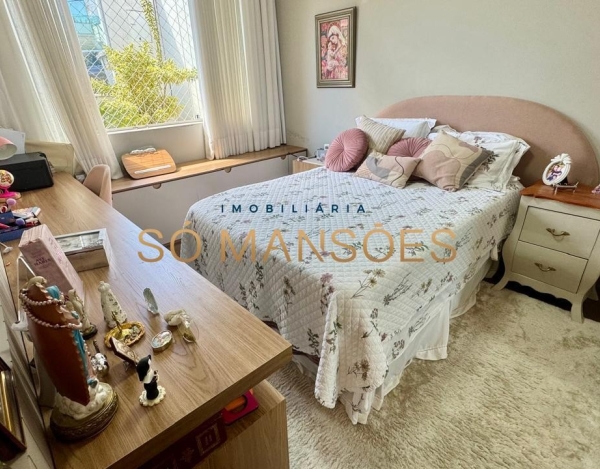 CASA DE 400M² À VENDA NO CONDOMÍNIO VILA SOGNO.