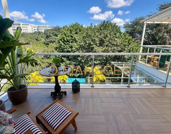 CASA DE 400M² À VENDA NO CONDOMÍNIO VILA SOGNO.