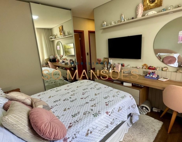 CASA DE 400M² À VENDA NO CONDOMÍNIO VILA SOGNO.