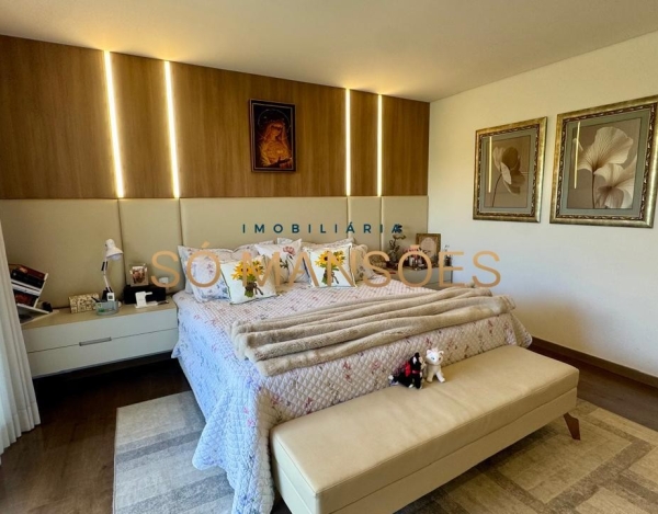 CASA DE 400M² À VENDA NO CONDOMÍNIO VILA SOGNO.