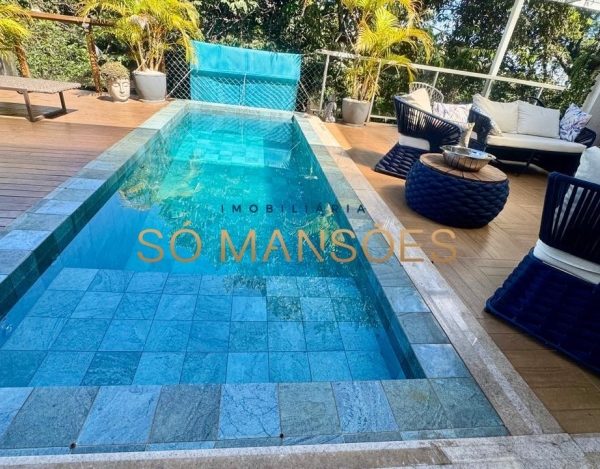 CASA DE 400M² À VENDA NO CONDOMÍNIO VILA SOGNO.
