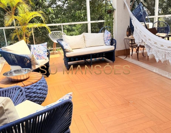 CASA DE 400M² À VENDA NO CONDOMÍNIO VILA SOGNO.