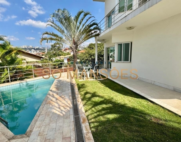 Casa de Luxo de 435 m² à Venda com 2 Suítes e Espaço Gourmet no São Bento, Belo Horizonte - MG