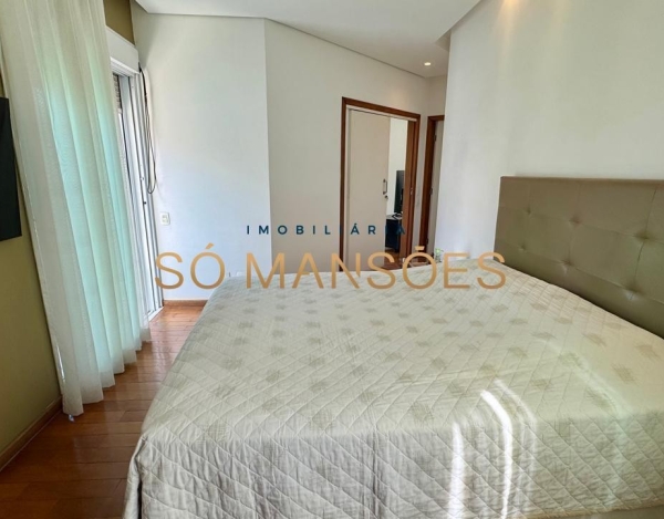 CASA DE 432M² EM LOTE DE 900M² À VENDA NO SÃO BENTO.