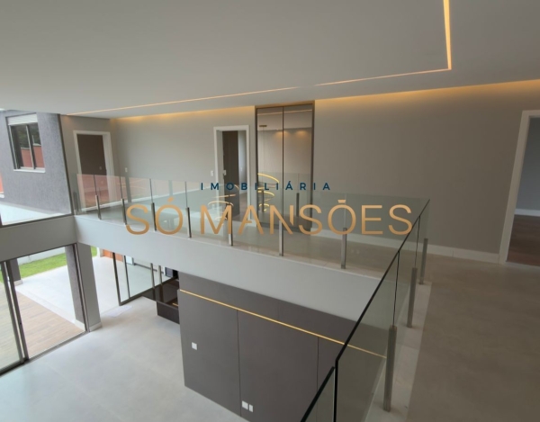CASA DE 424M² À VENDA NO ALPHAVILLE VESPASIANO.