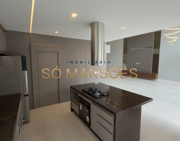CASA DE 424M² À VENDA NO ALPHAVILLE VESPASIANO.