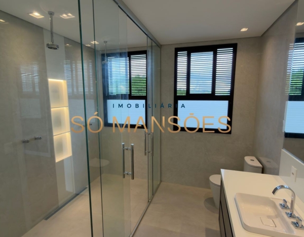 CASA DE 424M² À VENDA NO ALPHAVILLE VESPASIANO.