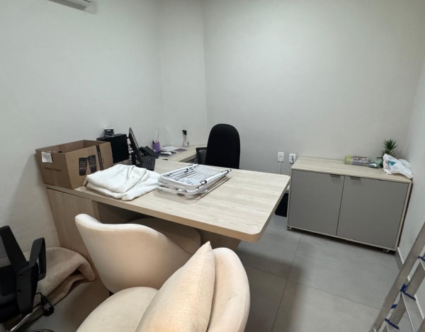 Loja de esquina com 530 m², locada e inserida em eixo de alto fluxo no Santa Efigênia.