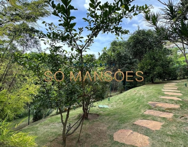 EXCLUSIVIDADE SÓ MANSÕES - CASA DE 459M² À VENDA NO VALE DOS CRISTAIS.