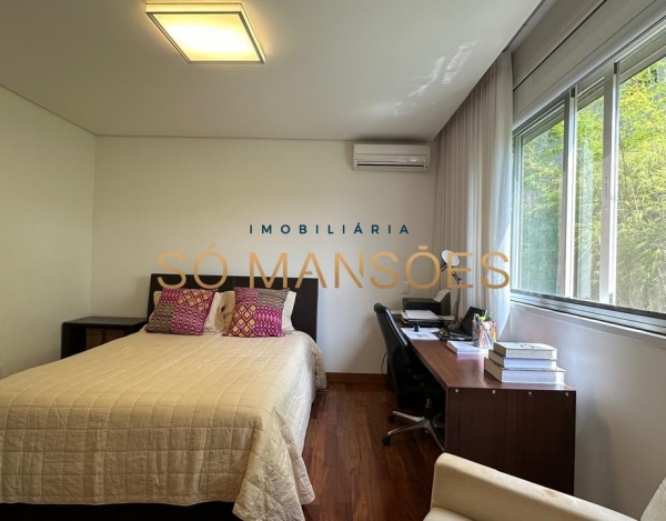 EXCLUSIVIDADE SÓ MANSÕES - CASA DE 459M² À VENDA NO VALE DOS CRISTAIS.