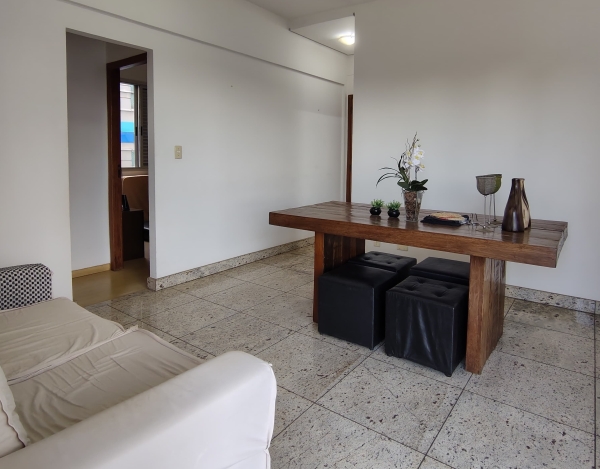 APARTAMENTO DE 63M² À VENDA NO VALE DO SERRENO.