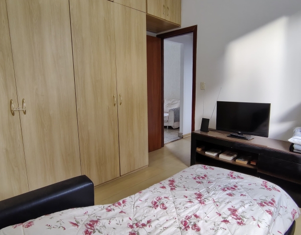 APARTAMENTO DE 63M² À VENDA NO VALE DO SERRENO.