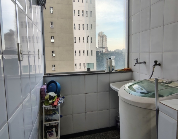 APARTAMENTO DE 63M² À VENDA NO VALE DO SERRENO.