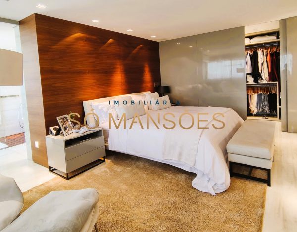 COBERTURA TOP HOUSE MODERNA E LUXUOSA COM VISTA PANORÂMICA PARA AS MONTANHAS.