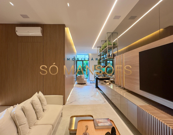 CASA DE 626M² À VENDA NO VALE DOS CRISTAIS — DESIGN EXCLUSIVO, VISTA DESLUMBRANTE E SOFISTICAÇÃO EM CADA DETALHE.