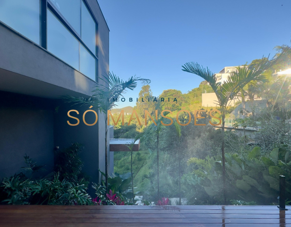 CASA DE 626M² À VENDA NO VALE DOS CRISTAIS — DESIGN EXCLUSIVO, VISTA DESLUMBRANTE E SOFISTICAÇÃO EM CADA DETALHE.
