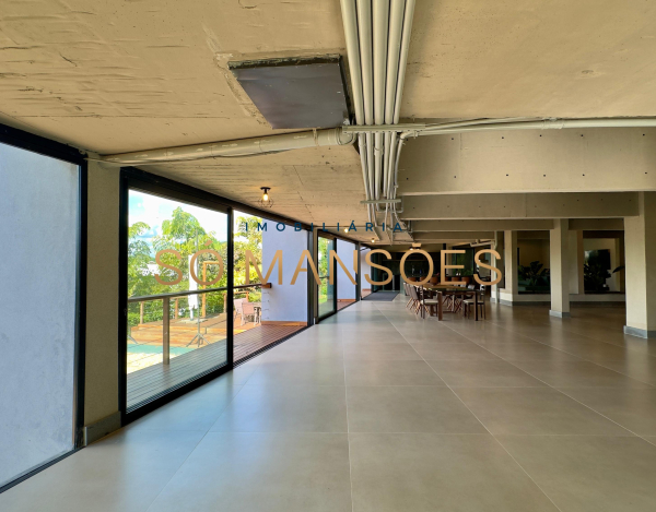 MAIS UMA EXCLUSIVIDADE NO VALE DOS CRISTAIS. CASA COM QUADRA DE BEACH TENNIS À VENDA NO VALE DOS CRISTAIS.