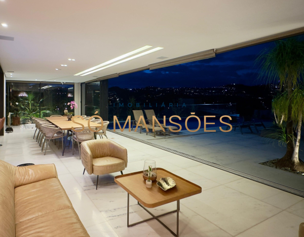 MAIS UMA EXCLUSIVIDADE NO VALE DOS CRISTAIS. CASA COM QUADRA DE BEACH TENNIS À VENDA NO VALE DOS CRISTAIS.