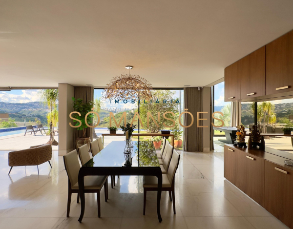 MAIS UMA EXCLUSIVIDADE NO VALE DOS CRISTAIS. CASA COM QUADRA DE BEACH TENNIS À VENDA NO VALE DOS CRISTAIS.