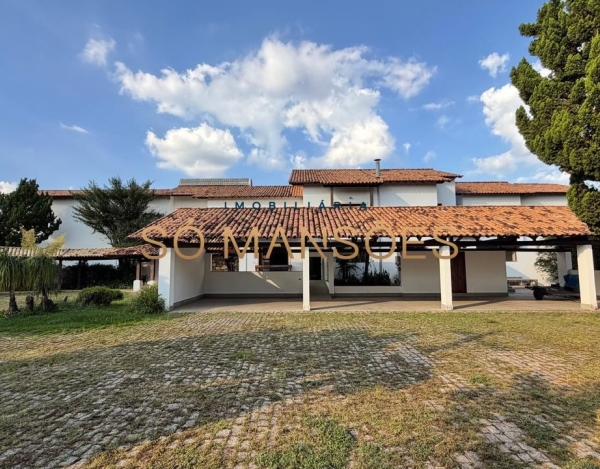 Casa de Luxo de 1.674 m² à Venda com 6 Suítes e Lazer Completo no Bandeirantes (Pampulha), Belo Horizonte - MG
