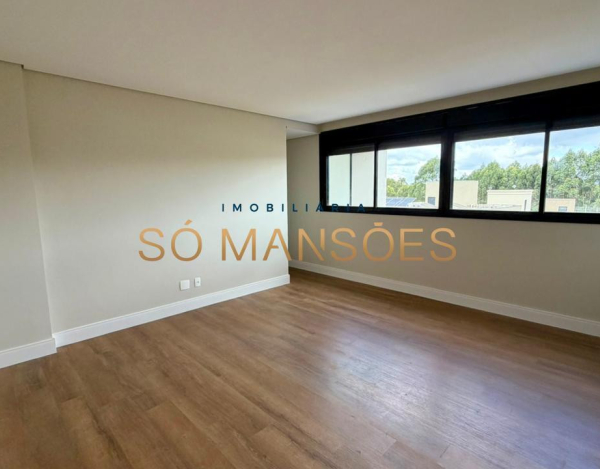 CASA DE 451M² À VENDA NO CONDOMÍNIO COSTA LAGUNA.