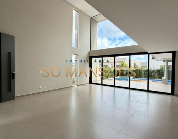 CASA DE 451M² À VENDA NO CONDOMÍNIO COSTA LAGUNA.