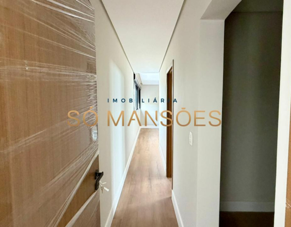 CASA DE 451M² À VENDA NO CONDOMÍNIO COSTA LAGUNA.