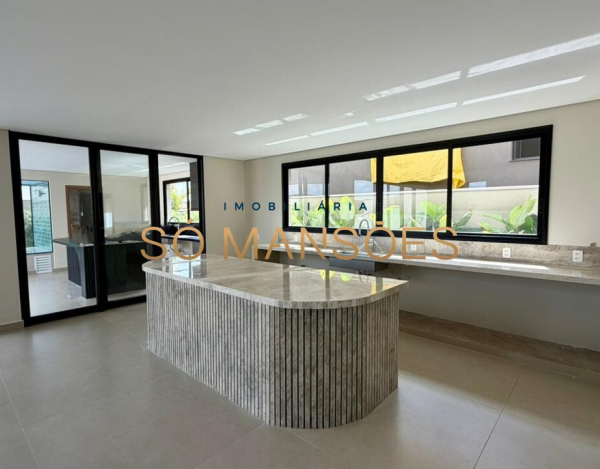 CASA DE 451M² À VENDA NO CONDOMÍNIO COSTA LAGUNA.