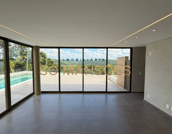 CASA À VENDA NO GRAN ROYALLE AEROPORTO — CONFINS/MG.