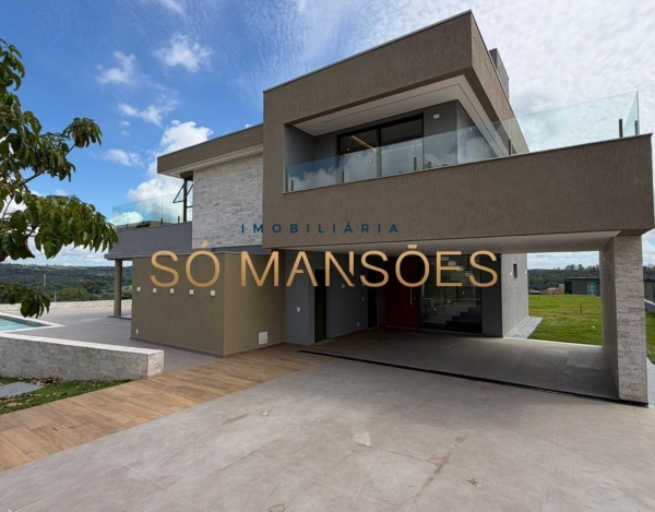 Casa de Alto Padrão de 300 m² à Venda com 3 Suítes e Espaço Gourmet no Condomínio Gran Royalle, Confins - MG