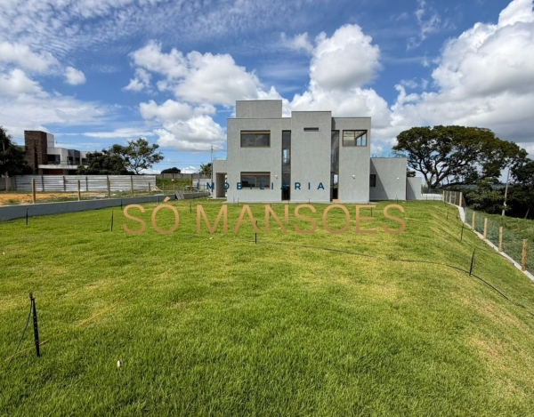 CASA À VENDA NO GRAN ROYALLE AEROPORTO — CONFINS/MG.